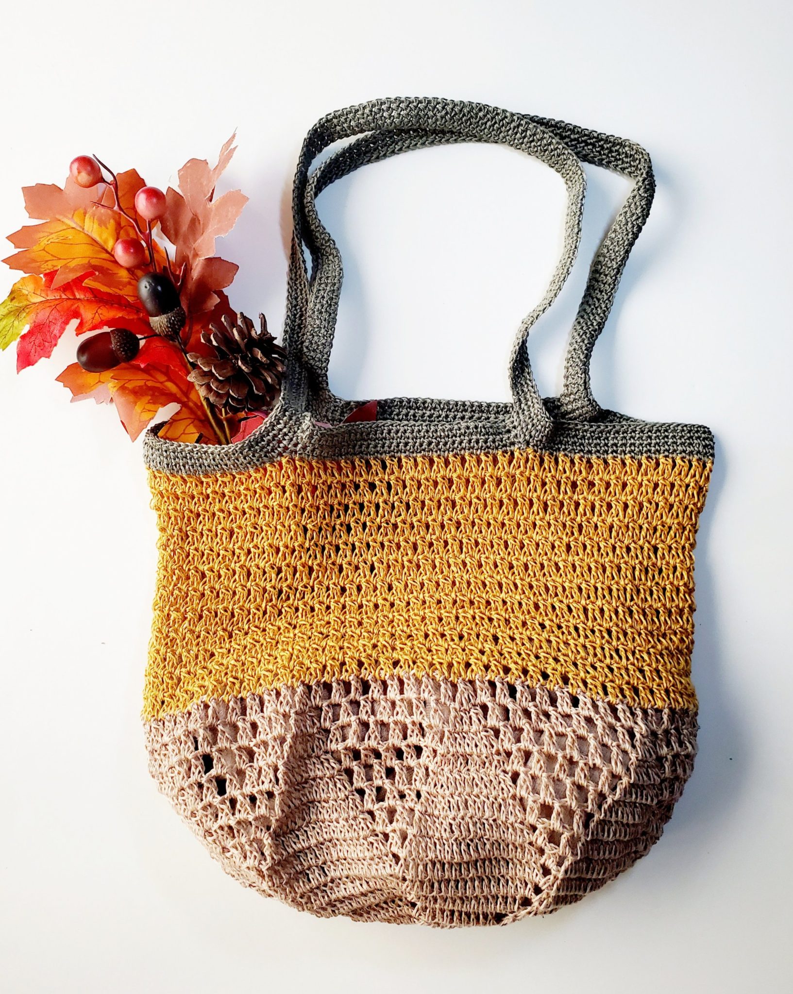 How to crochet Acorn Market Bag - HandmadebyRaine